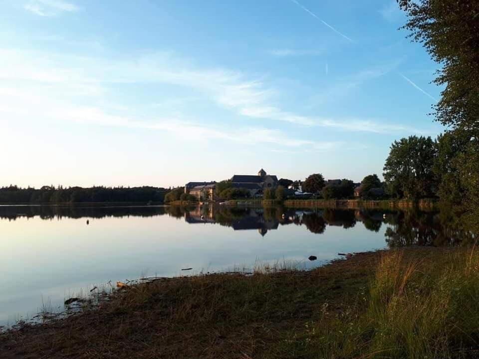 Mobil Home Au Coeur De Broceliande بيامبونت المظهر الخارجي الصورة