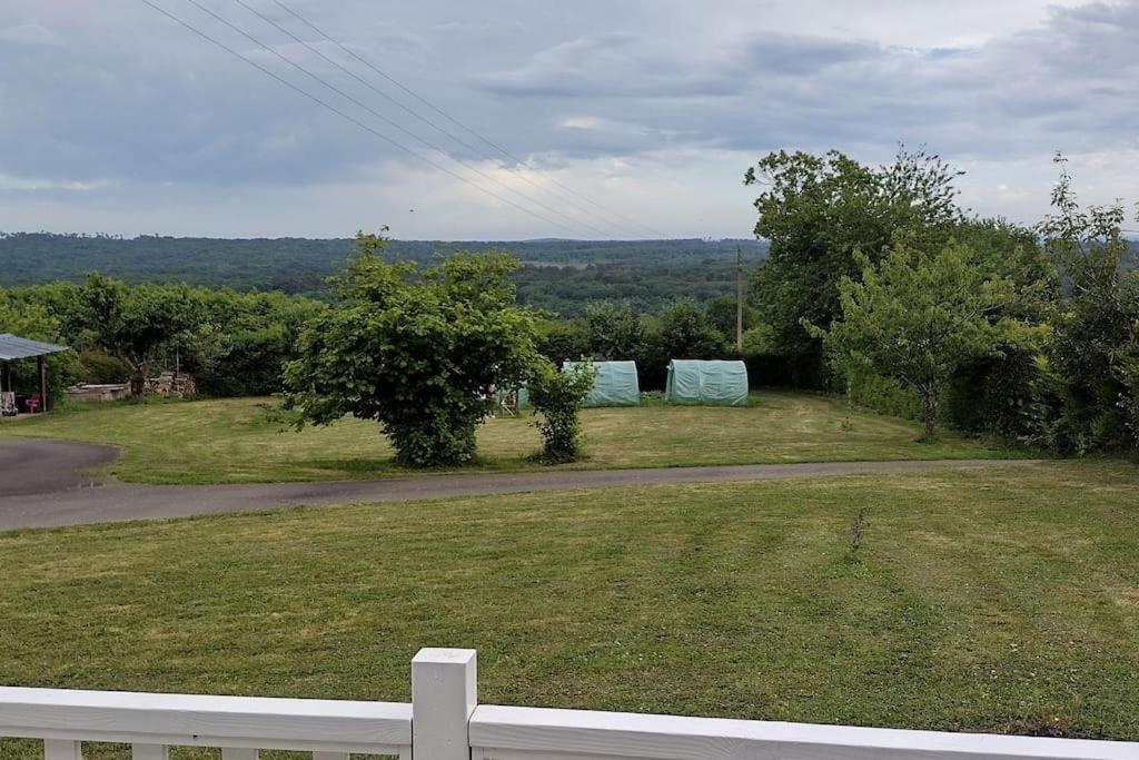 Mobil Home Au Coeur De Broceliande بيامبونت المظهر الخارجي الصورة